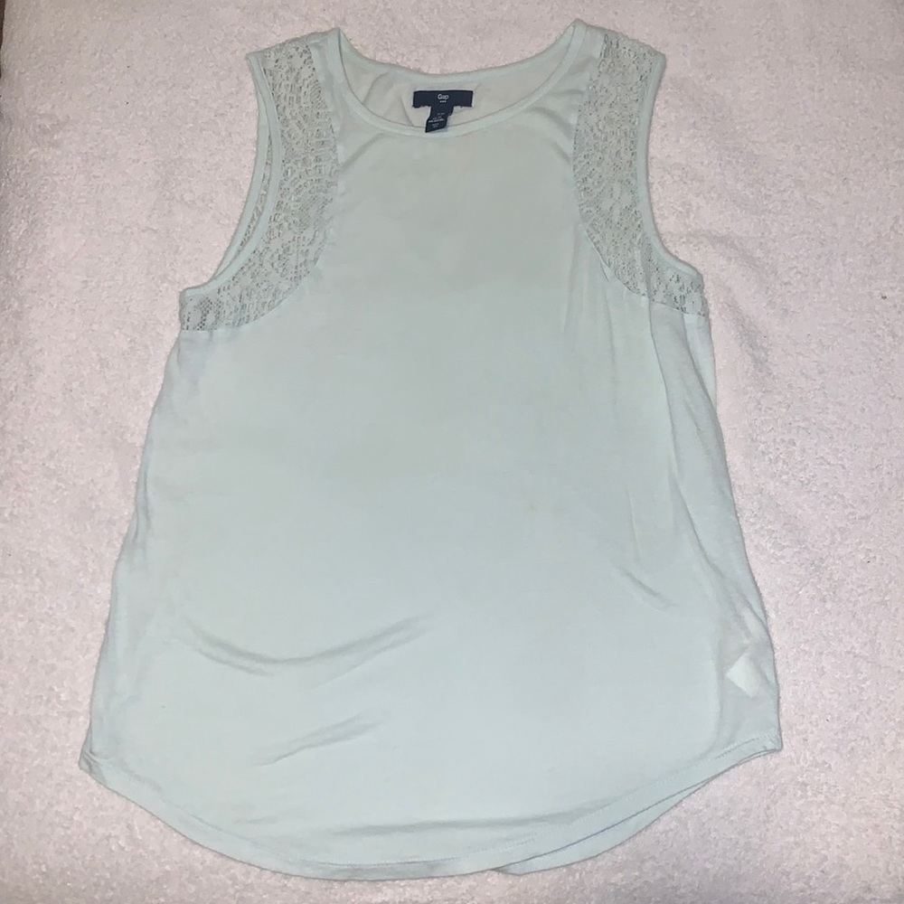 Light blue tank with embroidered sleeves